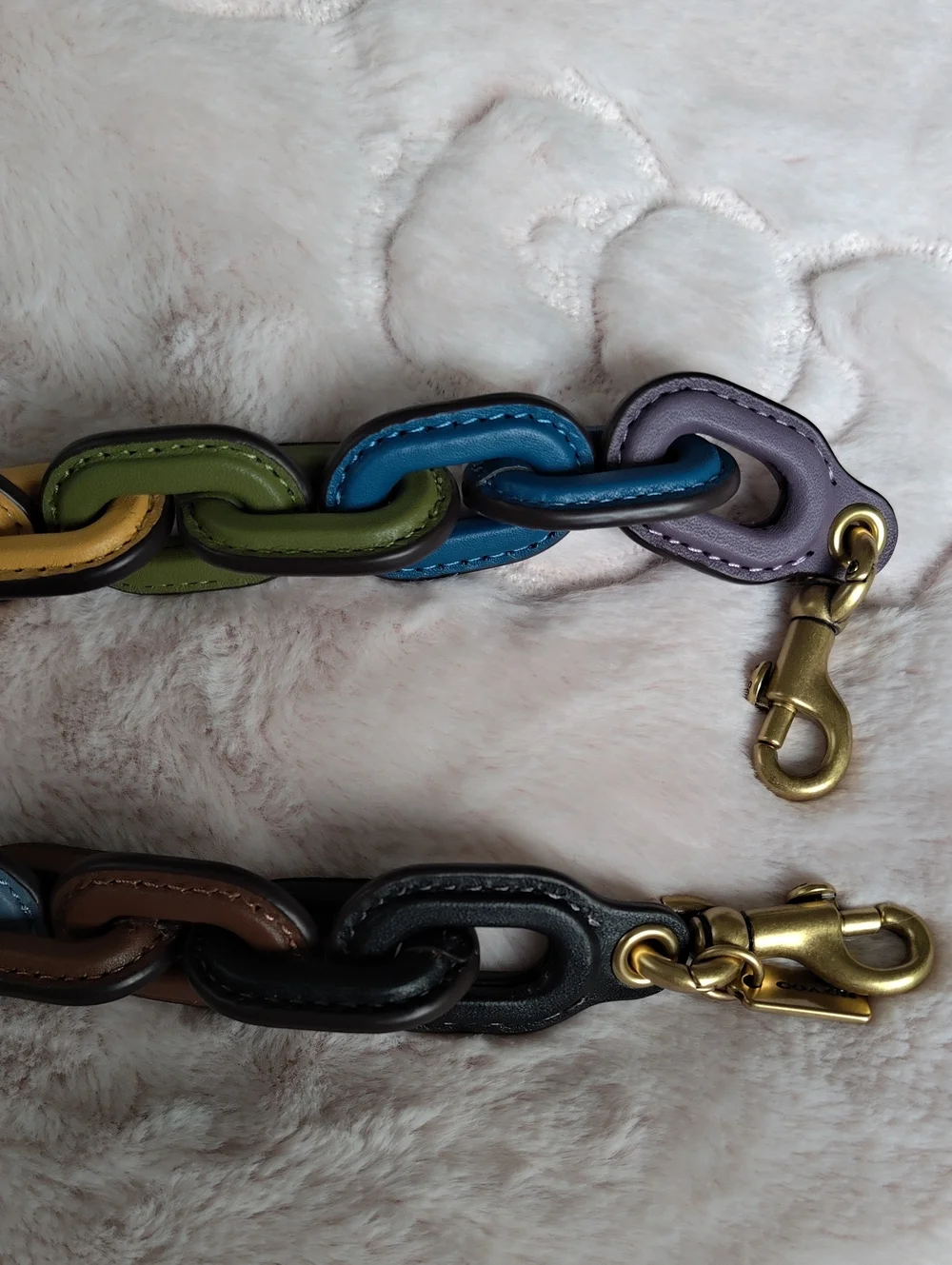 Coach Rainbow Leather Covered Short Chain Strap - Picture 6 of 7